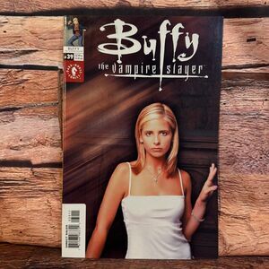 Buffy the Vampire Slayer #39 Dark Horse Comics Photo Variant Cover 2001